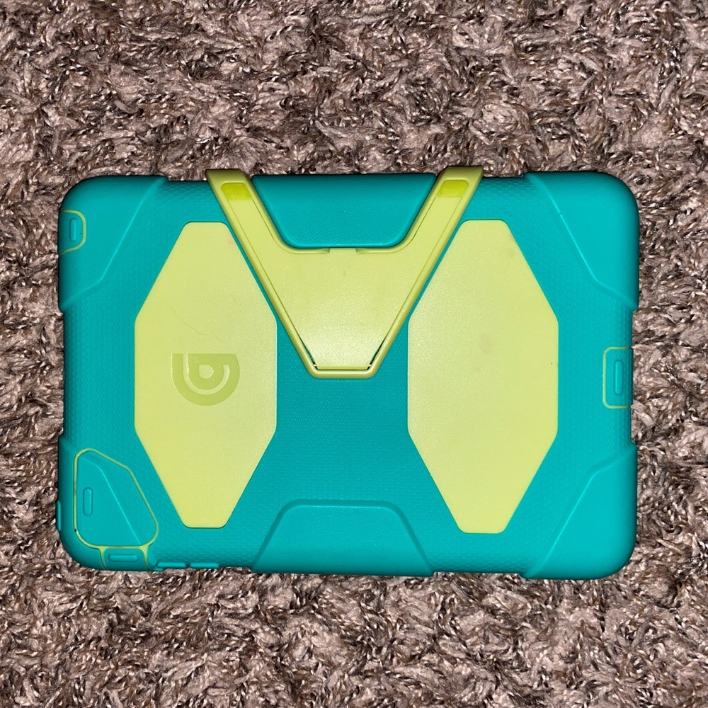 GRIFFIN IPAD GENERATION 1&2 case